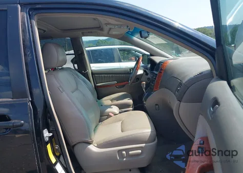 2008 Toyota Sienna Limited из США, поврежденный, VIN 5TDBK22C98S011075